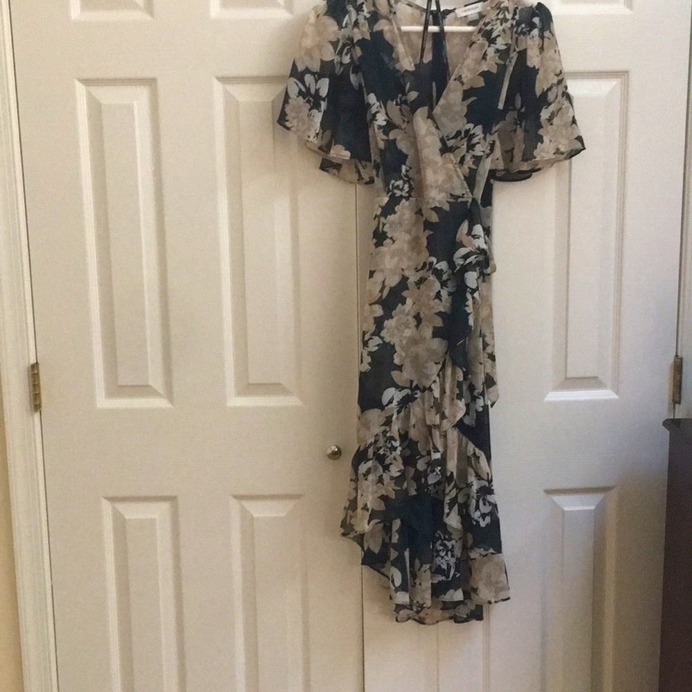 Womens Calvin Kline faux wrap dress size8 no scent